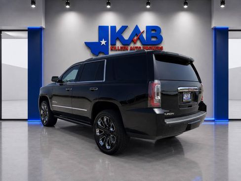 Used 2019 GMC Yukon Denali w/ Denali Ultimate Package AWD/4WD image 5