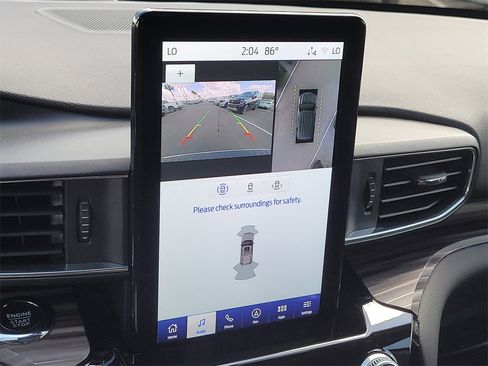 Certified 2023 Ford Explorer Limited w/ Limited Technology Package image 26