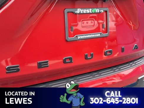 Used 2024 Toyota Sequoia Platinum image 29