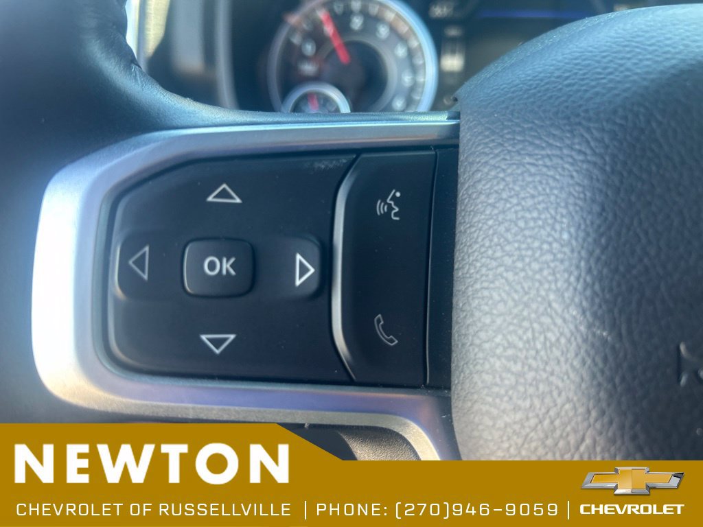 Used 2024 RAM 2500 Big Horn w/ Night Edition AWD/4WD image 14