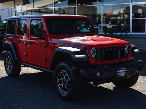 Used 2024 Jeep Wrangler Rubicon image 6