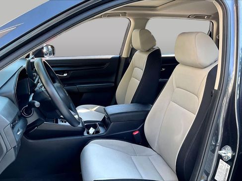 Used 2024 Honda CR-V EX image 8