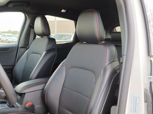 Used 2024 Ford Escape ST-Line w/ Equipment Group 301A image 12