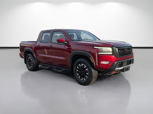 Used 2022 Nissan Frontier PRO-4X w/ Technology Package image 1