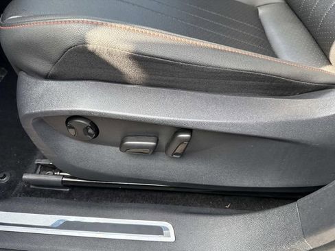 Used 2024 Volkswagen Tiguan Wolfsburg Edition image 24