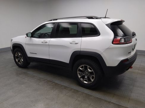 Used 2019 Jeep Cherokee Trailhawk w/ Comfort/Convenience Group AWD/4WD image 3