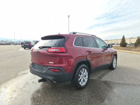 Used 2016 Jeep Cherokee Latitude w/ Comfort & Convenience Group image 5