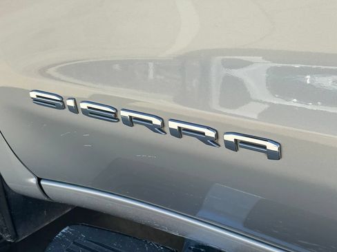 Used 2019 GMC Sierra 1500 SLE w/ SLE Value Package RWD image 14