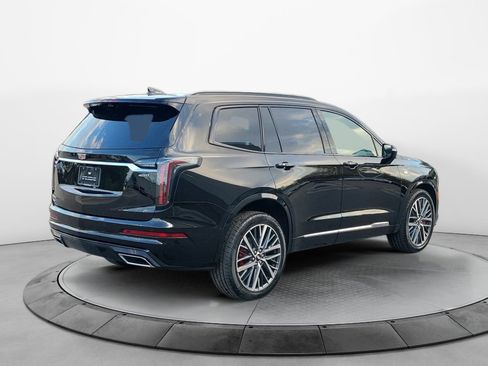 New 2025 Cadillac XT6 Sport w/ Technology Package image 7