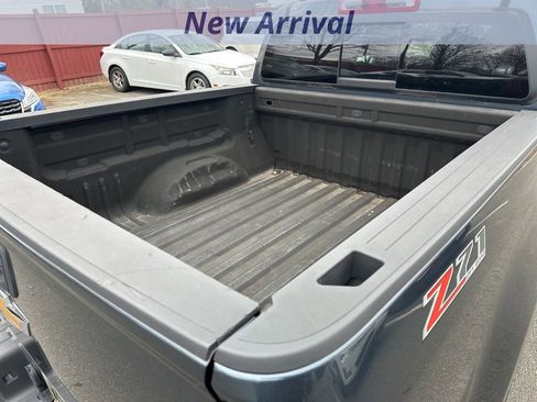 Used 2019 Chevrolet Colorado Z71 image 10