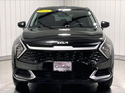 Used 2024 Kia Sportage LX AWD/4WD image 2