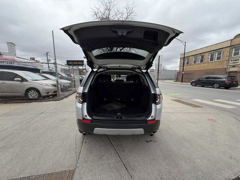 Used 2018 Land Rover Discovery Sport HSE image 20