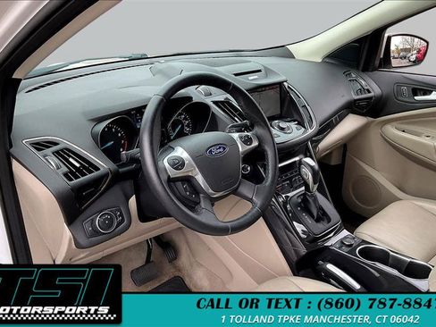 Used 2015 Ford Escape Titanium w/ Equipment Group 301A AWD/4WD image 14