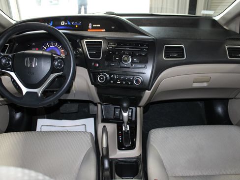 Used 2014 Honda Civic LX image 12