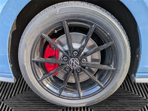 New 2026 Volkswagen Jetta GLI Autobahn image 9