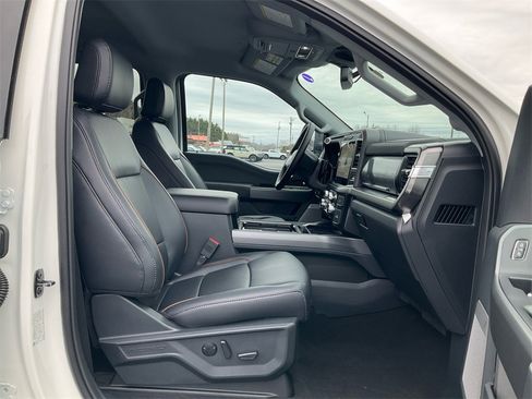 New 2026 Ford F250 Lariat w/ Black Appearance Package image 11