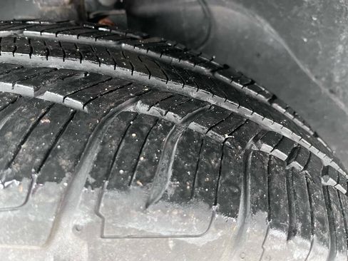 Used 2017 Chevrolet Traverse LS image 9