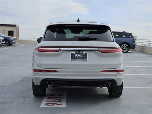 Certified 2023 Lincoln Corsair FWD w/ Equipment Group 101A image 6