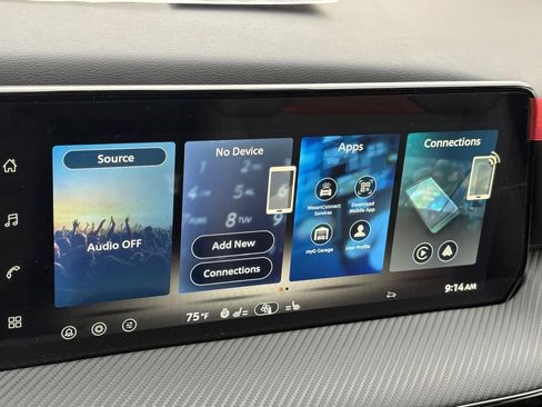 New 2026 Nissan Kicks SR image 14