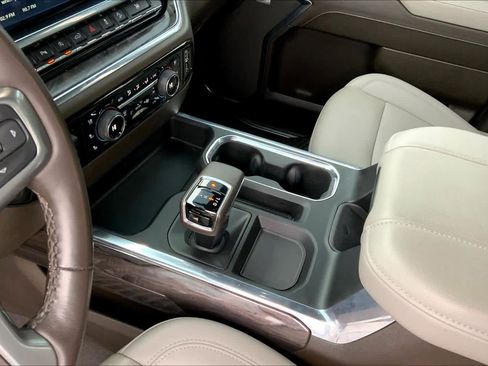 Certified 2023 Chevrolet Silverado 1500 LTZ w/ Z71 Off-Road Package image 15