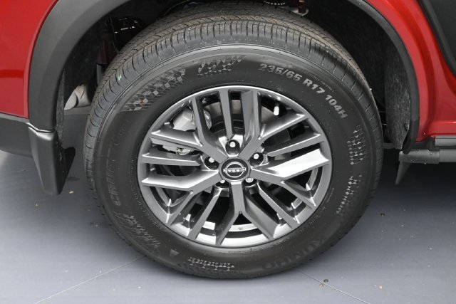 New 2027 Nissan Rogue S FWD image 5