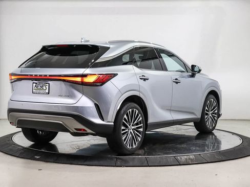 Used 2024 Lexus RX 350 Premium w/ Accessory Package (Z1) FWD image 4