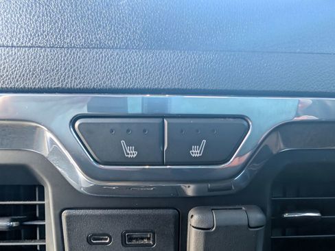 Used 2021 GMC Sierra 1500 AT4 image 29