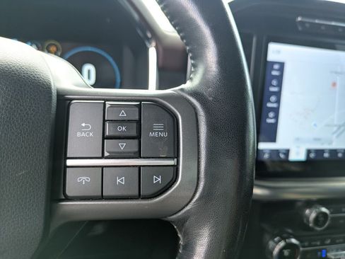 Used 2021 Ford F150 Lariat w/ Equipment Group 502A High AWD/4WD image 29