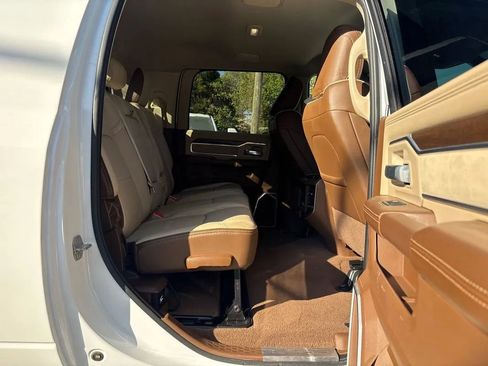 Used 2022 RAM 2500 Laramie w/ Rambox Utility Group AWD/4WD image 24