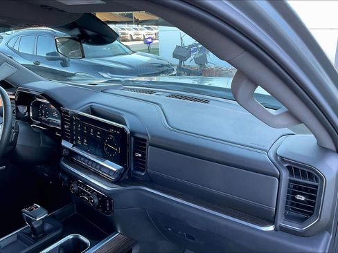 Certified 2023 Chevrolet Silverado 1500 RST w/ Convenience Package II image 17