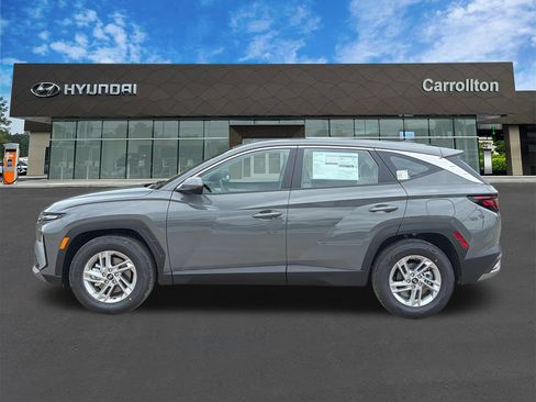 New 2026 Hyundai Tucson SE FWD image 9