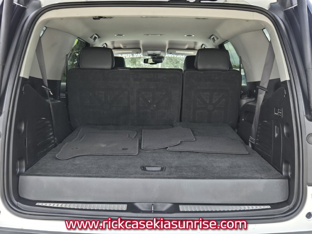 Used 2019 Chevrolet Tahoe LT w/ RST Edition RWD image 14