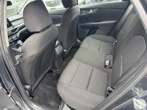 Used 2021 Kia Forte LXS image 14
