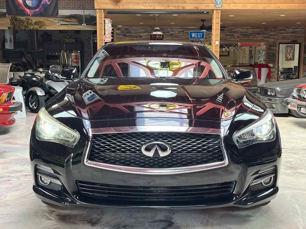 Used 2017 INFINITI Q50 2.0t w/ Moonroof Package AWD/4WD image 7