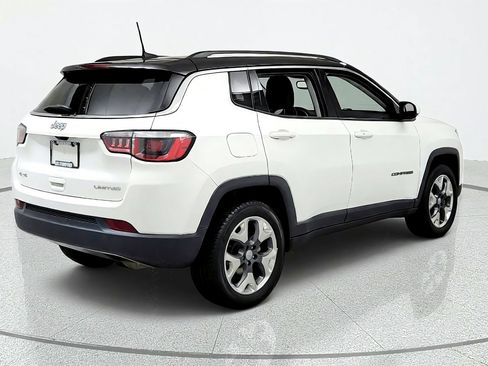 Used 2019 Jeep Compass Limited AWD/4WD image 5
