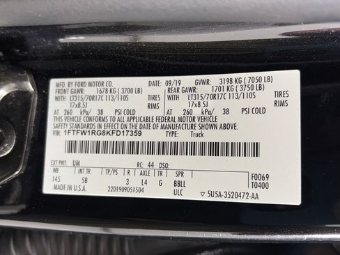 Used 2019 Ford F150 Raptor w/ Equipment Group 802A Luxury AWD/4WD image 9