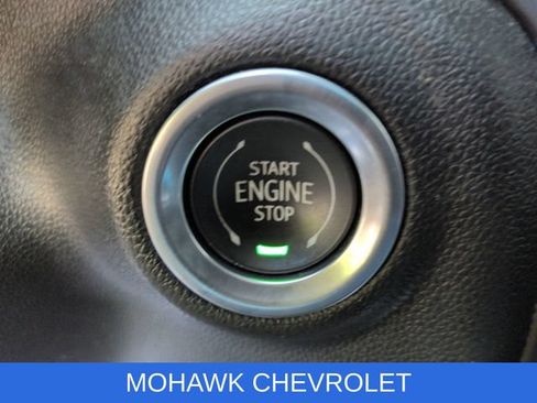 Certified 2022 Chevrolet Silverado 1500 LT Trail Boss w/ Bed Protection Package AWD/4WD image 17