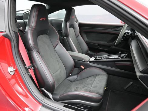 Used 2024 Porsche 911 Carrera GTS RWD image 28