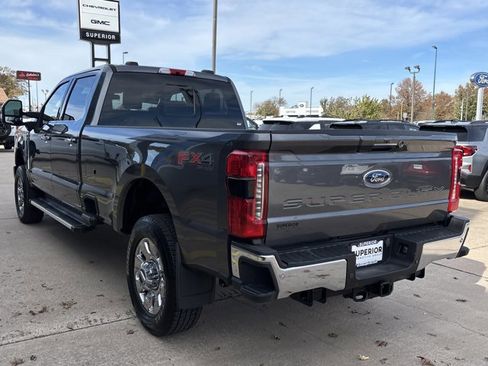 Used 2023 Ford F350 Lariat w/ Chrome Package image 8