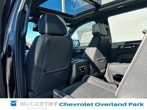 New 2026 Chevrolet Suburban Premier w/ Sun And Tow Package image 19