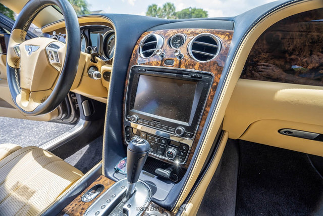 Used 2015 Bentley Flying Spur W12 AWD/4WD image 40