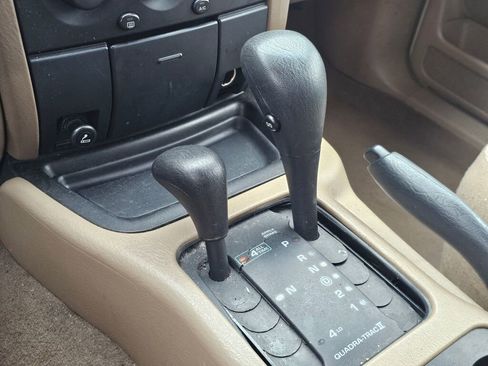 Used 2001 Jeep Grand Cherokee Laredo image 35