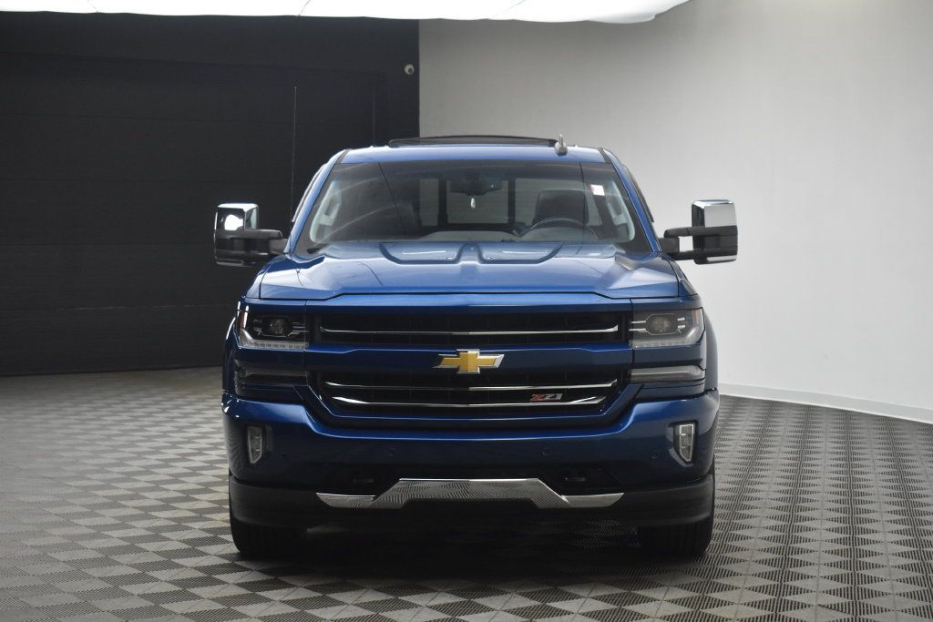 Used 2017 Chevrolet Silverado 1500 LTZ Z71 w/ LTZ Plus Package AWD/4WD image 17
