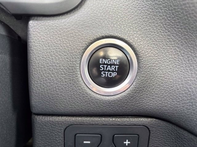 Used 2022 Toyota Tundra Limited AWD/4WD image 27