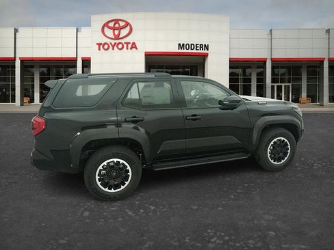 New 2026 Toyota 4Runner TRD Off-Road AWD/4WD image 7