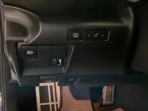 Used 2023 Lexus IS 350 F Sport image 33