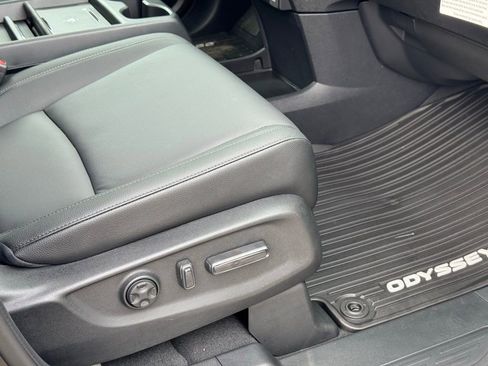 New 2026 Honda Odyssey EX-L image 27