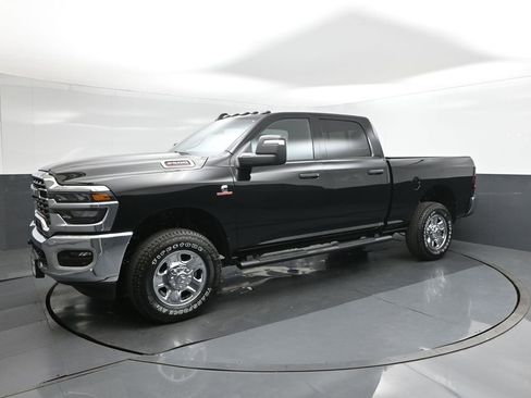 New 2026 RAM 2500 Tradesman AWD/4WD image 34