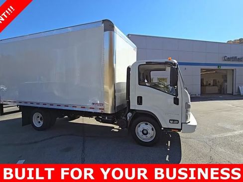 New 2025 Chevrolet Low Cab Forward 5500XG image 4