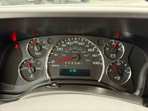New 2026 GMC Savana 2500 Extended w/ Driver Convenience Package RWD image 17